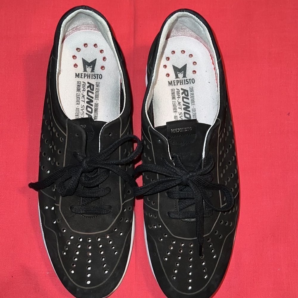 MEPHISTO YLIANE black nubuck sneakers. Size 9.5. Gently worn - Picture 6 of 8